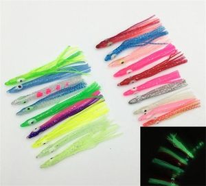 100pcs 5 cm 6 cm 7 cm rybołówstwo sztuczne przynęty Luminous Octopus Spódnica Squid Przynęta Miękka przynęta przynęta 2208173222411