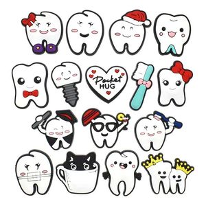 Hot Sale 1st Dentist Nurse Teeth Teeth Health Shoe Charms Tillbehör för Croces Boys Girls Kids Women Christmas Party Favors Gifts