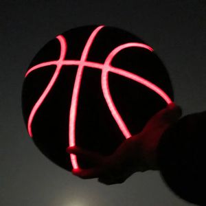 Bolas de basquete LED acendem brilhante Streetball PU couro tamanho regular 7 brilho de basquete no escuro para presente de jogo noturno 231213