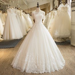 Elegant A Line Wedding Dresses Short Sleeves Floor Length Bateau Neck Lace Appliques Plus Size Bridal Gowns Gorgeous Robe De Mariee 2024