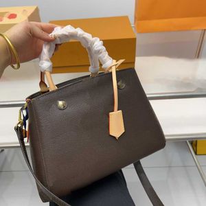 10A genuine leather large tote bookbag totes designer handbag women designer beach bag Luxurys designers bags 231215
