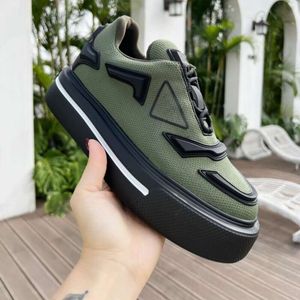 Men Sneakers Shoes Multiple Colour Lace up Casual Flat Shoes Robot device Outdoor Climbing Shoes Couple Leisure Run Shoes