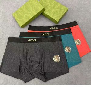 Underpants Mens Underwear Designer Curto Cueca Boxer Gelo Seda Verão Seção Ultra Fina Popular Solto Shorts Slit768