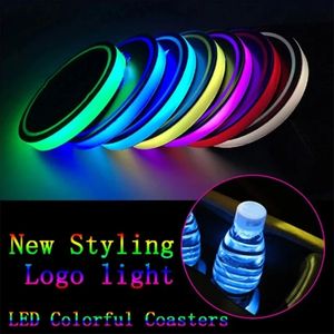 7colors LEDカップパッドHolder Lights for USB Luminous Coaster Water Cup Pad Auto Accessories Almohadilla Para Botella de Taza de Agua