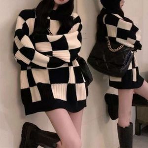 Checkerboard Sweater For Women's Autumn And Winter Design Sense, New Top With Retro Slimming And Lazy Style Pullover Sweater Jacket