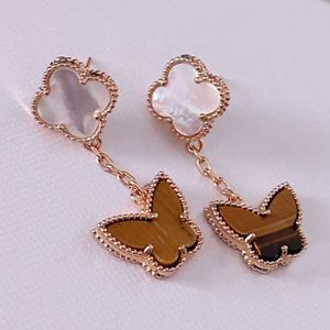 Luksusowe projektantki kolczyki ucha stadnina wysokiej jakości listu marki Rose Gold Copper Butterfly Pętla Karcia Drop Party Wedding Jewelry Prezenty świąteczne