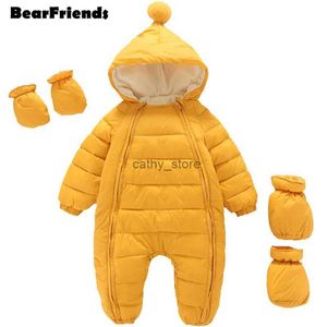 Rompers 2023 Newborn Baby clothes Jumpsuit Hooded Plus Velvet Warm Baby Boy Snowsuit Toddler Snow Suit Baby Girl Cotton Overalls RompersL231114