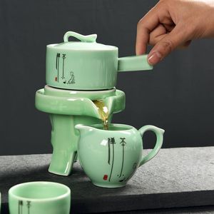 China Kung Fu Tee-Set 6 Tassen Fair Tasse Drehen Wasser Teekanne Keramik Teekanne Tasse Chinesischen stil teaset geschenk Kaffee Tee Sets254k