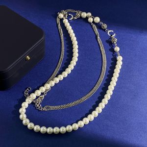 Designer Luxury Classic Long Necklace Sweater Chain French Brand Double Layer Double Letter Harts Stjärna Pearl Inlaid Rhinestone Women Charm smycken Fashion Gift