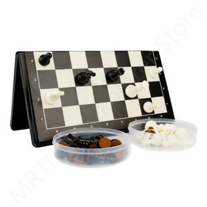 Jogos de xadrez dobrável jogo de tabuleiro preto branco conjunto portátil viagem conjuntos plástico para crianças adulto festa 231215