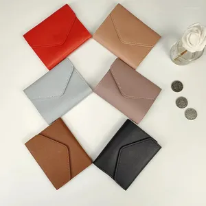 Korthållare Kvinnor Girls Fashion Pu Leather Trifold Multi Slots Multifunktionella myntväskor med spelautomater Protector Bag Wallet