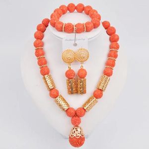 Collana Orecchini Set Costume di moda Arancione Corallo artificiale Gioielli con perline africane