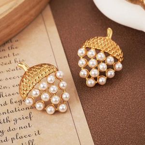 Stud Earrings Pearl Grape Earring Metal Women Push Back Fashion Plant Vintage Earings For Womens Panic Buying