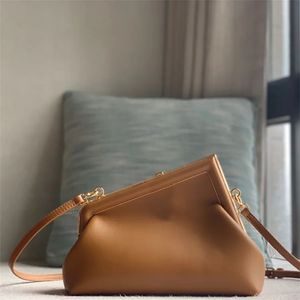 10A Spiegelqualität Klassische 26 cm Frauen Erste Clutch Bag Designer Umhängetaschen Luxus Designer Schulter Handtasche Dame Brieftasche Echtes Leder Geldbörse mit Box c26