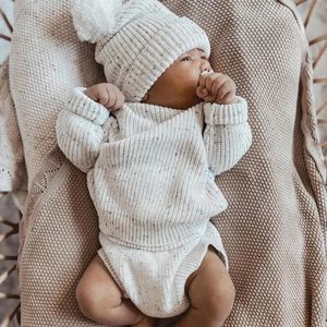 プルオーバー秋の幼児の子供のセータールーズ幼児の男の子の女の子長袖プルオーバートップ