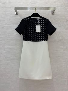 2024 Spring Black Contrast Color Beaded Rhinestone Silk Dress Short Sleeve Round Neck Short Casual Dresses B3D141722