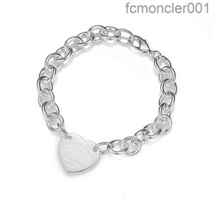 t Family Bracelet Women's Thick Chain Fashion Luxury High Grade Charm Handcrafted Heart Shaped Pendant FS45