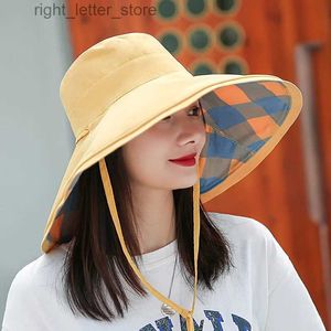 ワイドブリムハットバケツ帽子女性の太陽の帽子 - 夏の春のフロッピービーチトラベルフィッシャーマンキャップレディースUV保護格子縞のリバーシブルワイドパナマハットYQ231215