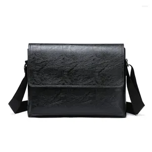Briefcases Fashion Men Handbag Business Briefcase High Quality Totes Soft Leather Laptop Handbags Male Capacity Messenger Bags