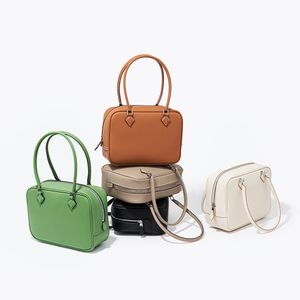 Borsa a cuscino vintage usata: borsa di lusso semplicistica, retrò portatile, in pelle con piume - perfetta per gli spostamenti quotidiani Stile versatile