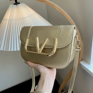 nuova moda semplice piccola borsa quadrata borse da donna tendenza borse a tracolla con spalla obliqua all'ingrosso