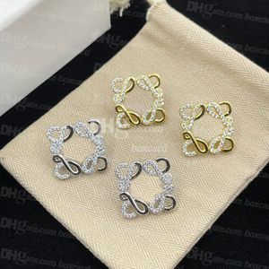 Orecchini di cristallo stile quadrato di design Gioielli Orecchini classici placcati in argento Orecchini a bottone con ciondoli Regalo di compleanno