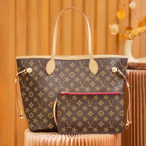 Luxuriöse Tragetaschen und Handtaschen für Damen, Designer-Urlaubs-Clutch-Taschen, Weekender, Umhängetaschen, Shopper, Umhängetaschen