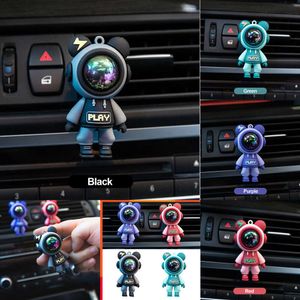 Auto Electronics Car Air Outlet Parfym Clip Cartoon Astronaut Air Freshener Conditioning Air Outlet Car Aromatherapy Car Interiör Tillbehör