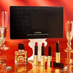 새로운 메이크업 세트 립스틱 향수 쿠션 3pcs 7pcs 선물 세트 도매 휴가 선물