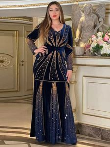 Urban Sexy Dresses Elegant Women Velvet Dresses Dubai African Kaftan Abayas Dashiki Diamond Long Sleeve Robe Wedding Party Prom Gown Ladies kläder 231215