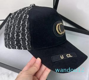 Luksusowe- litera drukarnia czapki mężczyzn designerka wyposażona w sport baseballowy Summer Sunhat zima ciepłe czapki akcesoria mody regulowane hatban