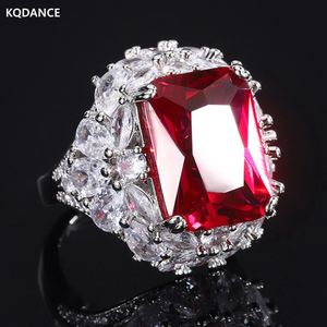 Alyans KQdance, Big Red / Yeşil Zirkon Taş Elmas Düğün Partisi Takı ile 12*16mm Emerald Ruby Yüzüğü Yarattı Kadınlar için Toptan 231214