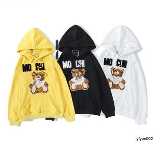 Designer Hoodie Bear Loose Long Sleeve Cotton T-shirt Streetwear Fashion Mid-length Hoodie Featuring Little Bear Long Sleeved Hooded Sweater