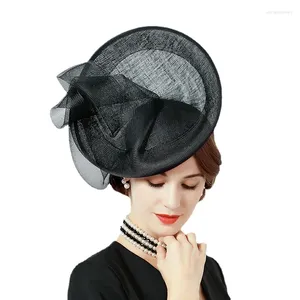 Trevlig sinamay kyrka fascinator kvinnor bröllop hatt brud damer derby party kenucky headpiece pannband race chapeau millinery