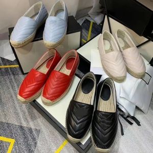 Sapatos de vestido Mules Princetown Lazy Slides Clássico Mulheres Flat Authentic Cowhide Metal Fivela Senhora Couro Homens Impresso Trample Impresso Trample Mocassins Grande