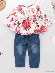 Kläder sätter 2st Baby Girls Clothing Cute Flower Print Ruffle Long Sleeve Top Denim Trousers Set Baby Clothes for Autumn and Winter R231215