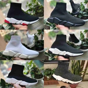 Designer Speeds 2.0 V2 Freizeitschuhe Plattform Sneaker Männer Frauen Tripler S Paris Socken Stiefel Marke Schwarz Weiß Blau Trainer Licht Rubinrot