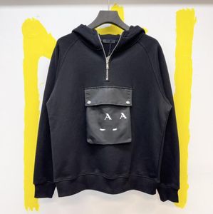 Spring Mens Hoodies Tasarımcı Sonbahar Kış Yeni Logo Naylon Cep Paneli Fermuar Kapşonlu Unisex Sweater