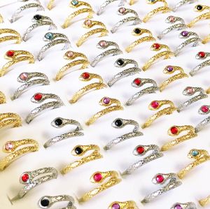 Wedding Rings 30/50pcs/lot colorful rhinestone eyes punk style snake shaped stainless steel rings men women retro cool snake fashion jewelry 231214