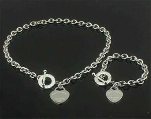 Hot Sell Birthday Christmas Gift 925 Silver Love Halsband Armband Set Wedding Statement Smycken Heart Pendant Halsband Bangle Sets 2 In 1 Woman Smycken med Box 214