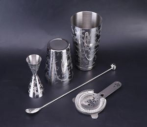 Bar Tools Skull Cocktail Shaker Bartender Tool Bar Set Skull Weighted Boston Shakers Skull Siler Jigger Mixing Spoon 231214