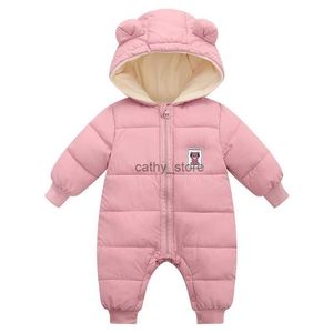 Rompers Baby Romper Clothes Winter Plus Velvet Newborn Infant Boys Girls Warm Thick Jumpsuit Hooded Outfits Crawling ClothingL231114