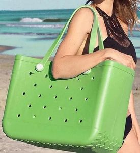 Fashion Bogg Bag Shoulder Large Waterproof Soft EVA Punched Organizer Summer Water Park Sea Storage Tote Handbags Designer Purses Women Stock Beach Bags