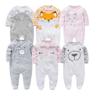 Rompers Winter Baby Girls Romper Velor Facbric Soft Kids Overalls Söt rosa Jumpsuit 24 m pojkar Pyjamas 30 månader för 2T Girlsl231114