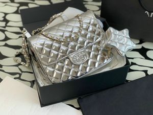 Designer Bag Luxury cc Star Purse Mirrored Leather Double Chain Handbag Luxury Crossbody Bags cc Backpack 24C Star Chain Shoulder Bag with gold and silver clutch