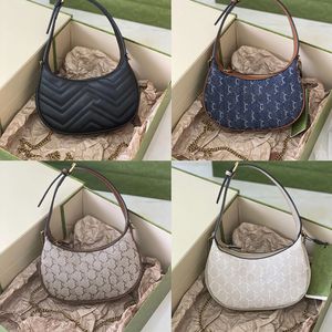 Lyxvarumärkesdesigner Kvinna väska läder hög kvalitet handväska handväska axelväska underarmsäck toppkvalitet baga hobo väska brev axel äkta läder crossbody