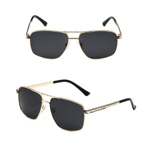 Designer occhiali da sole polarizzati per protezione UV alla moda telaio quadrato per la pelle di lusso per le donne