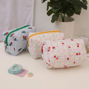 Cosmetic Bags Floral Quilted Makeup Beauty Case Flower Prints Toiletry Bag Travel Portable Outdoor Wallet For Women Girls Sundries Storage