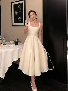 Klänningar 2022 sommarklänning nya kvinnor mode eleganta vita midi klänningar vintage prinsessan kvinnlig fest en linje kläder vestdios