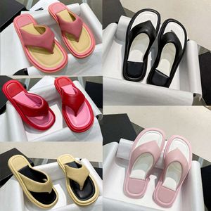 Sandálias de designer plataforma slides praia flip flops chinelos de couro verão sapatos planos com caixa 357